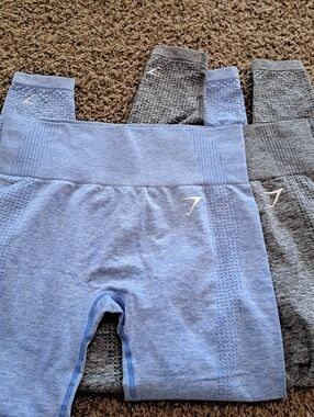 Gymshark Womens Medium Seamless Leggings Set - Light Blue & Gray